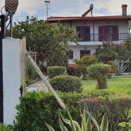 House Fany - Traditional House Just In Front Of The Sea Akti Salonikiou