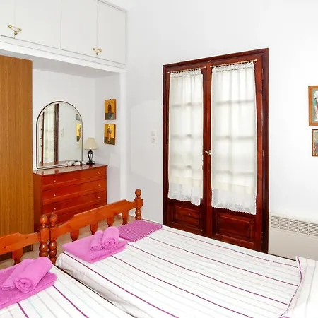 Holiday home House Fany - Traditional House Just In Front Of The Sea Akti Salonikiou