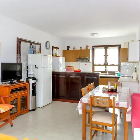 House Fany - Traditional House Just In Front Of The Sea Akti Salonikiou